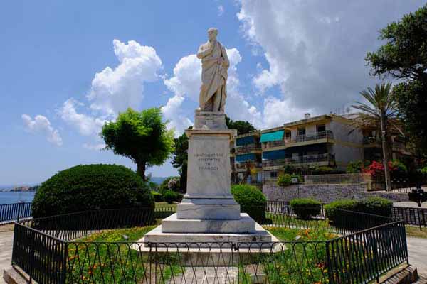 Korfu Kapodistrias Statue